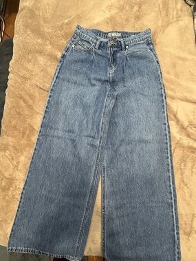 Rewash Wide-Leg High-Rise Jeans in Medium Blue Denim
